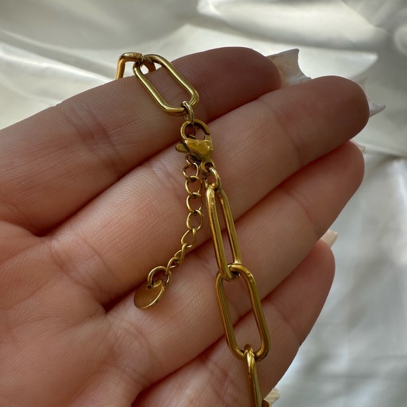 Anthropologe real gold palette Gold Shell Charm Bracelet - Picture 4 of 8